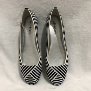NIB Kelly & Katie Ballerina Flats Size 7.5 stripes